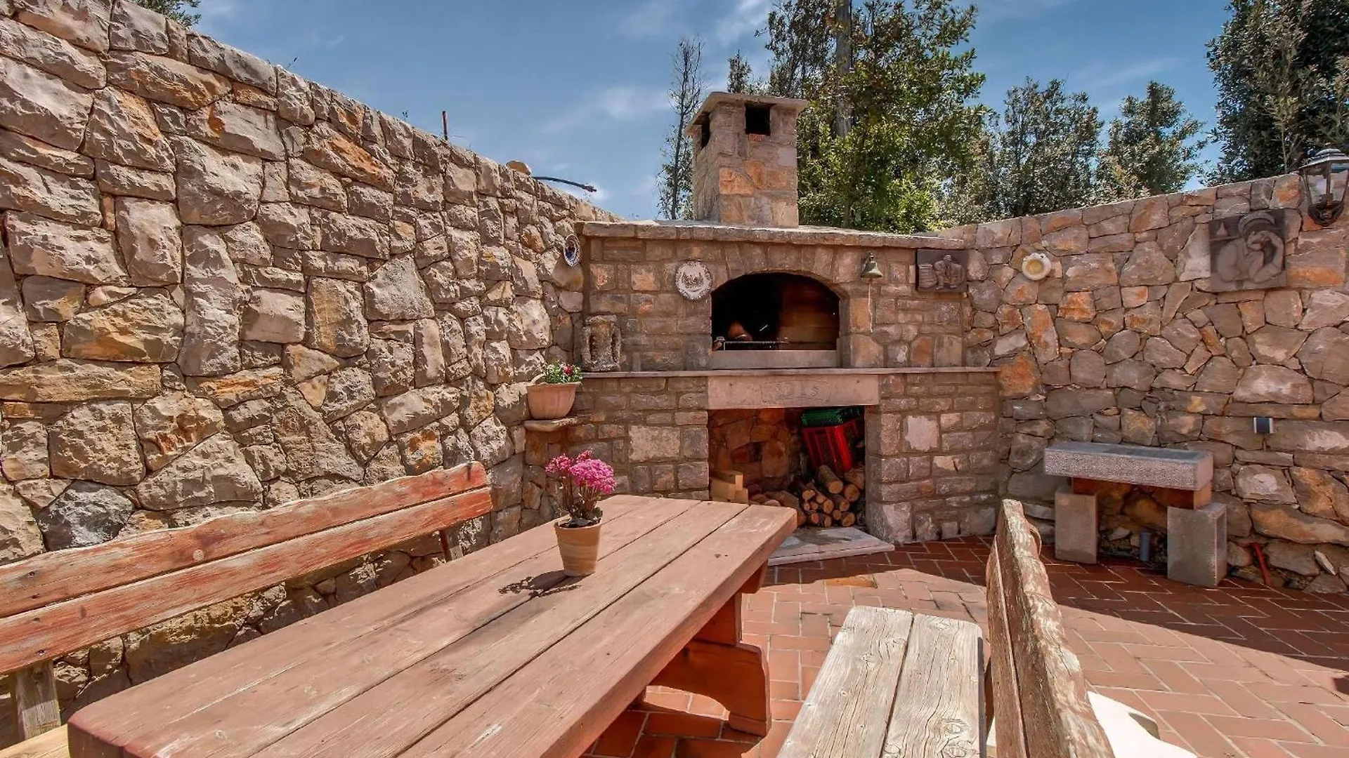 Apartment Appartement Casper Mit Terrasse, Garten Und Grill Veli Losinj